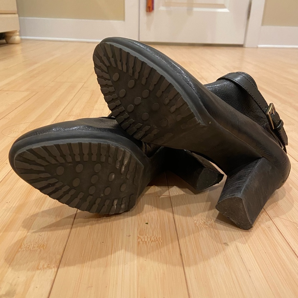 leather ankle boots - Picture 9 of 9